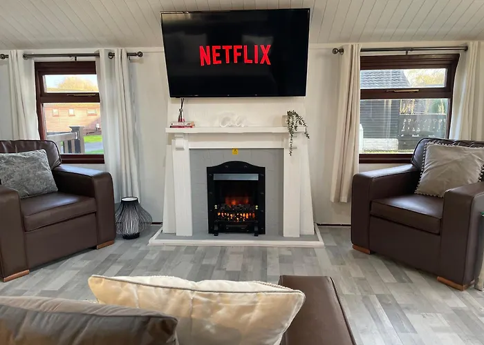 Cosy 3 Bed Lodge In Hoburne, Cotswolds